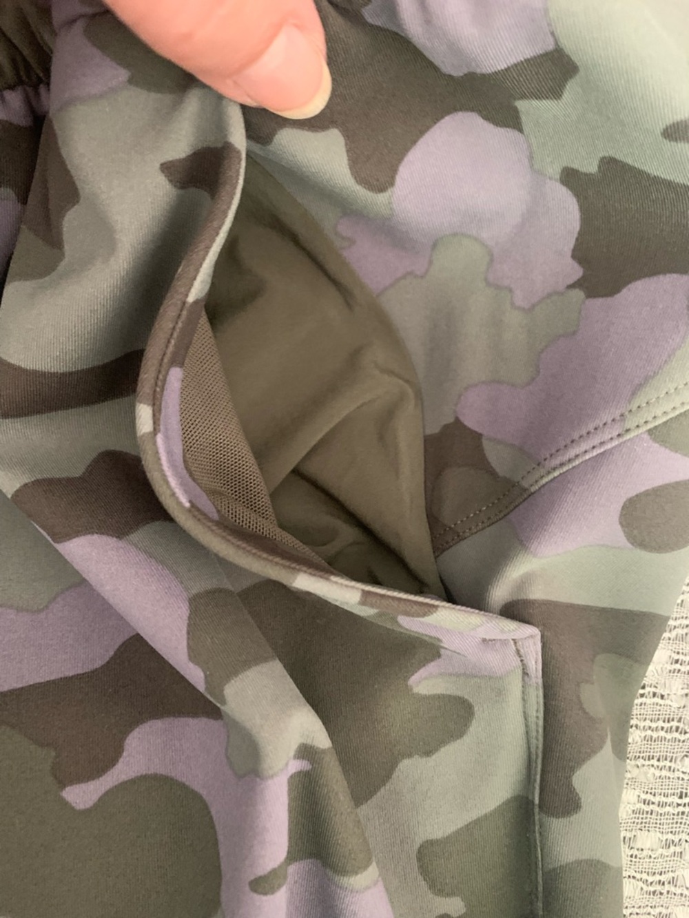 Lululemon Keep Moving Pant 7/8 High-Rise Heritage 365 Camo Dusky Lavender - 8 - Picture 12 of 13